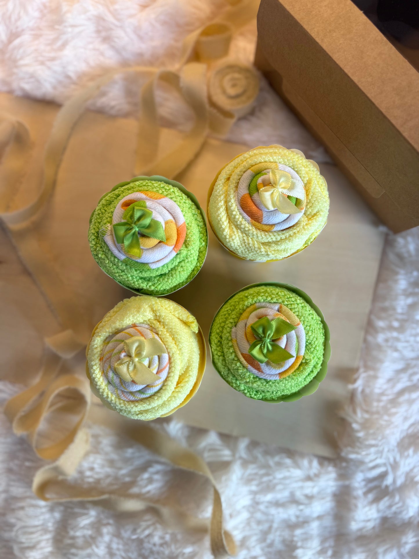 💛💚 Green & Yellow Variety Pack – Washcloth Cupcake Box (Set of 4)